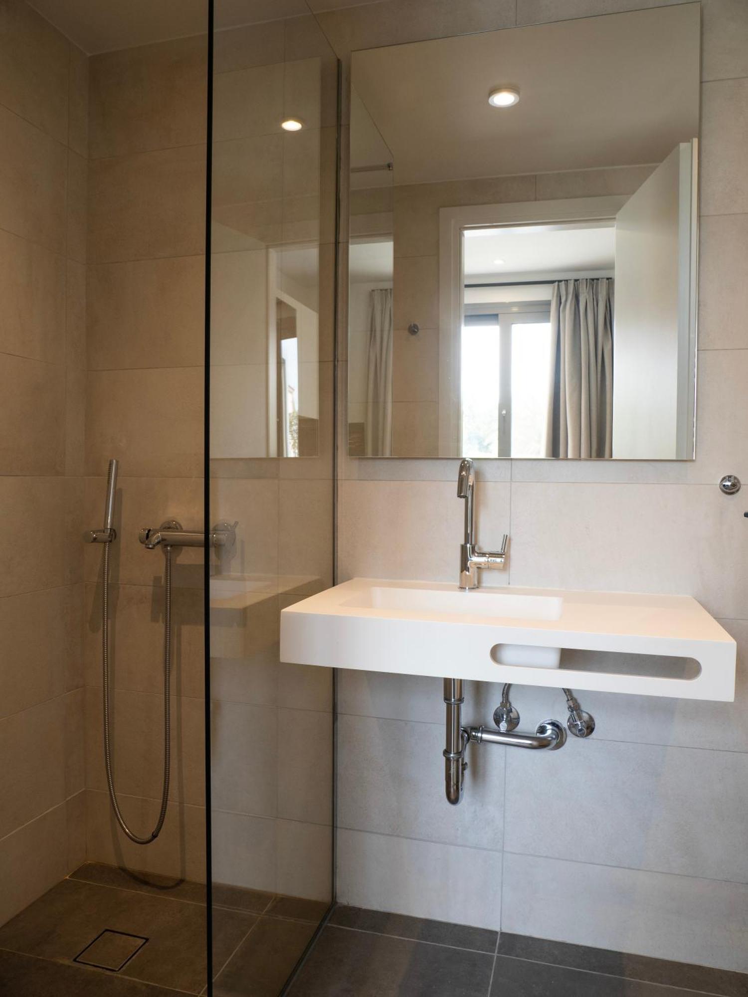 Sea Breeze Mistral 4 Per With Private Pool Villa *