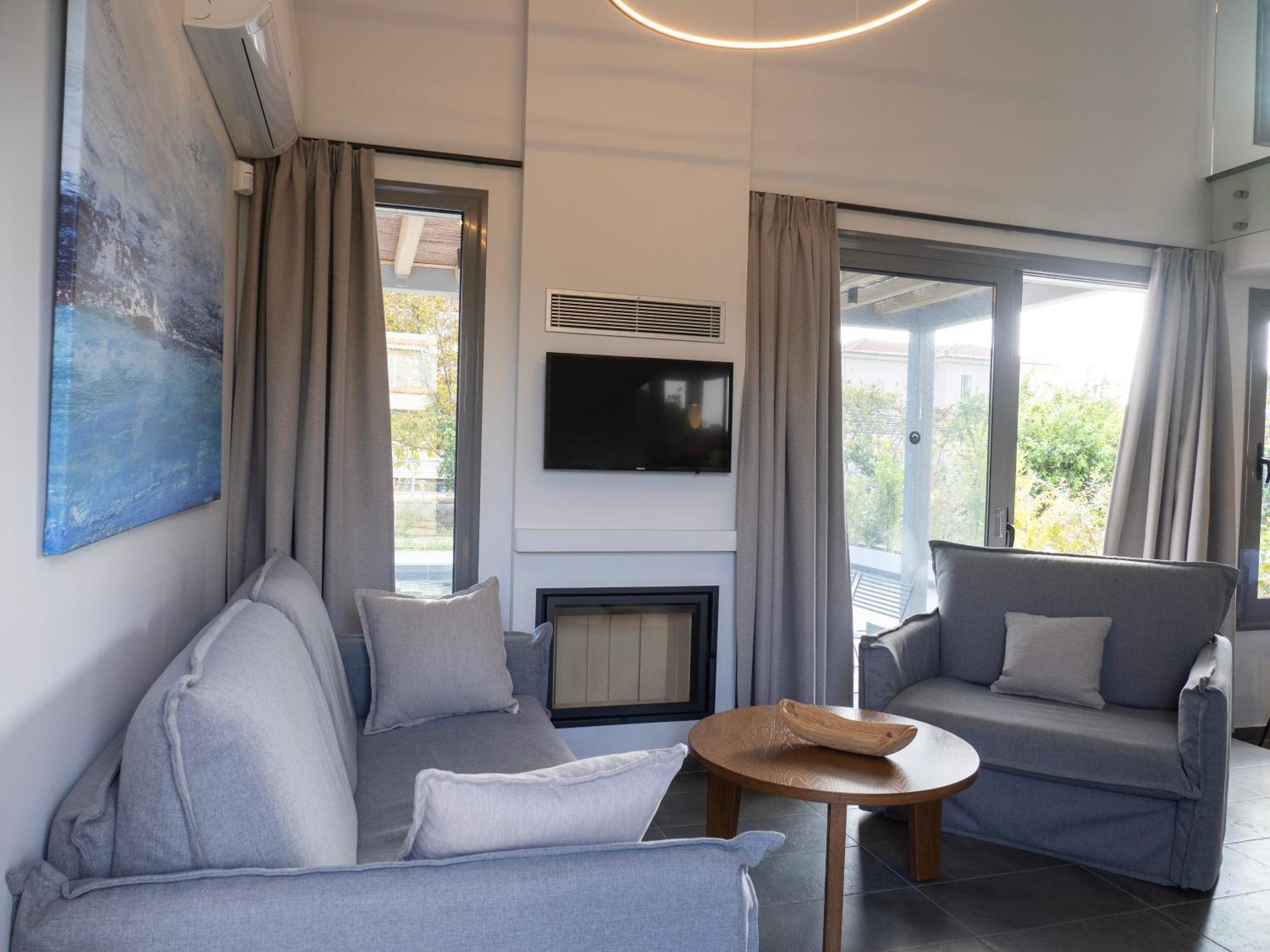 Villa Sea Breeze Mistral 4 Per With Private Pool