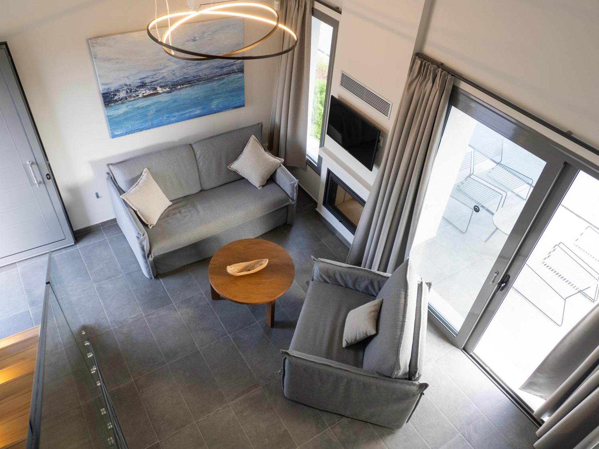 Sea Breeze Mistral 4 Per With Private Pool Kandia