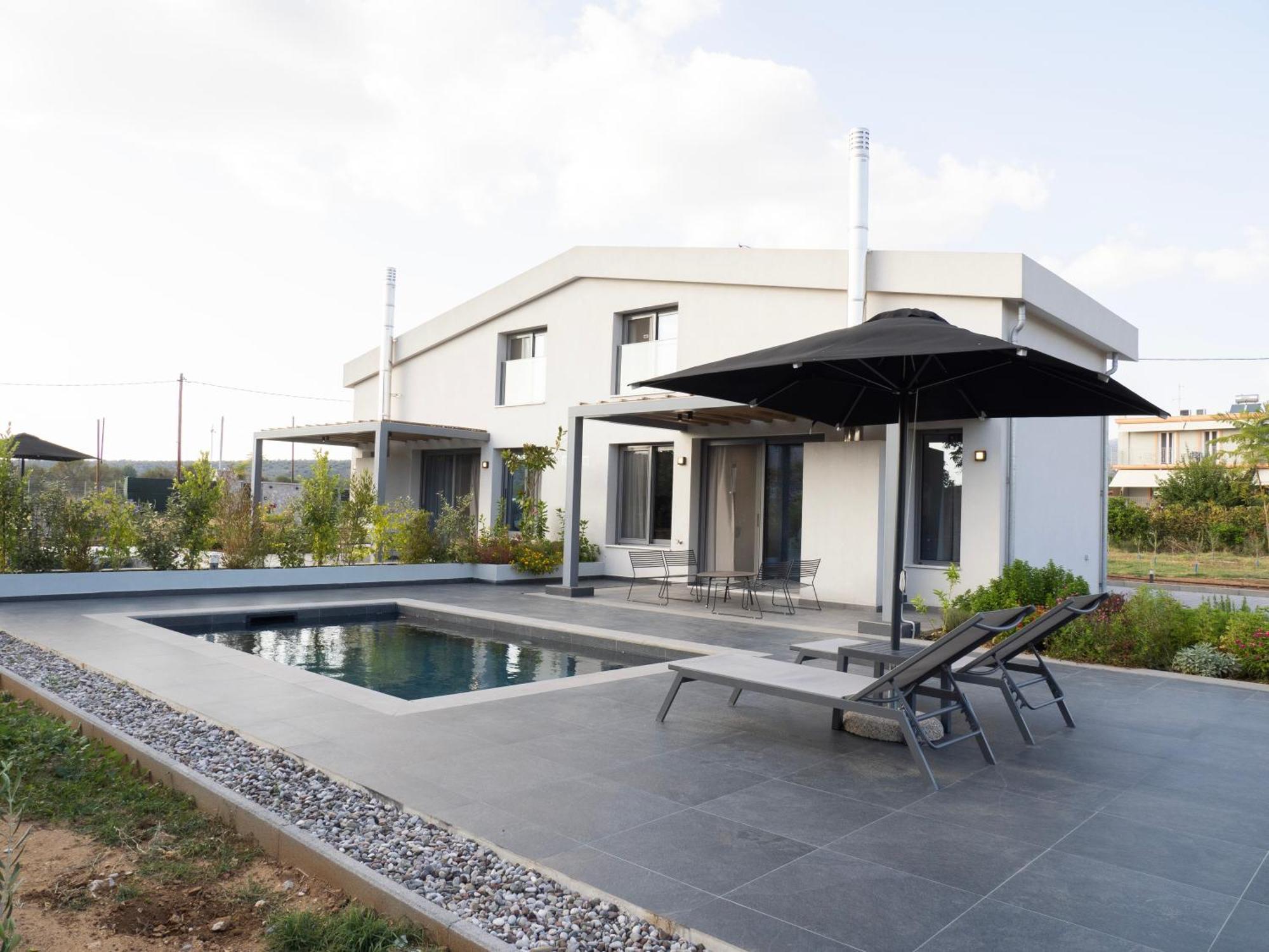 Sea Breeze Mistral 4 Per With Private Pool Villa *
